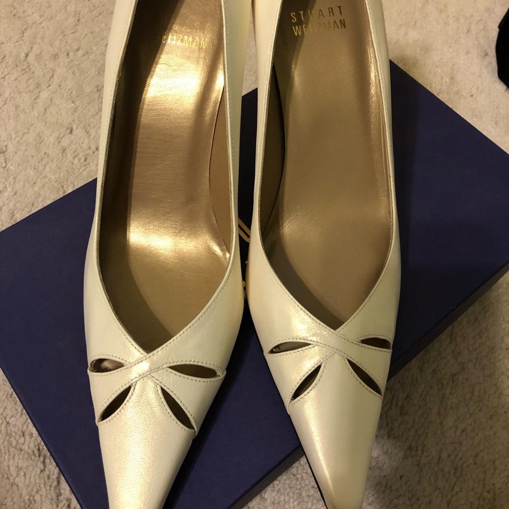 COPY - Brand new pumps